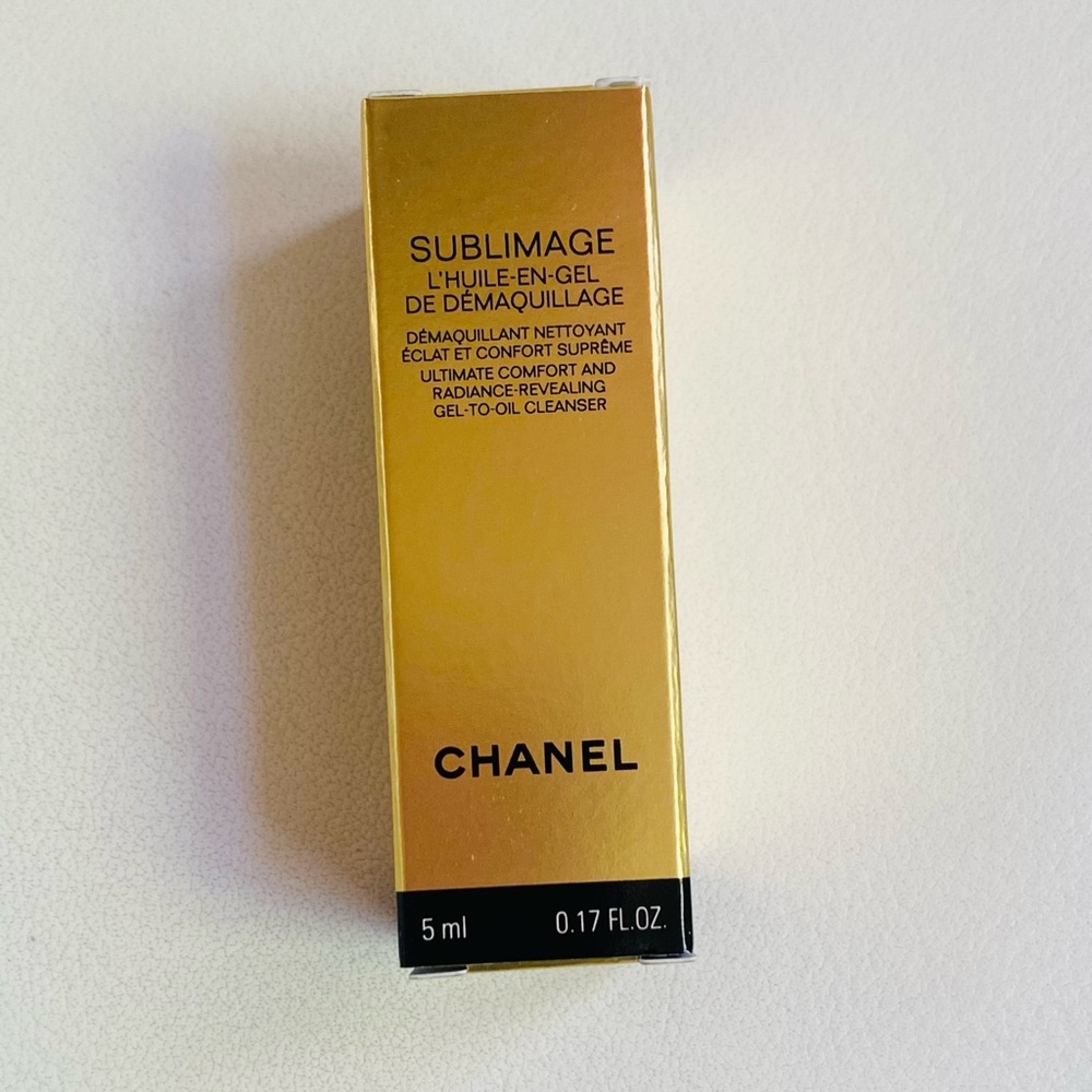 Chanel Sublimage L’Huile-en-Gel Oil-to-Gel Cleanser - Gold